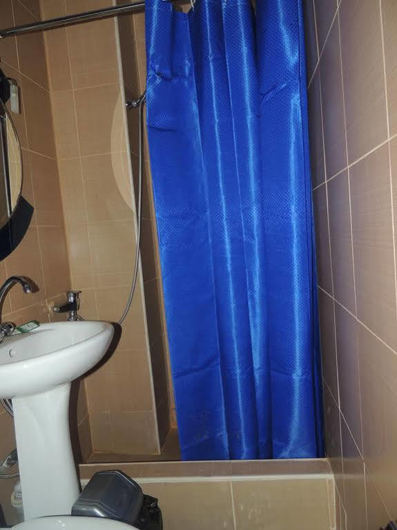 Visit Hotel Tbiliszi Kültér fotó